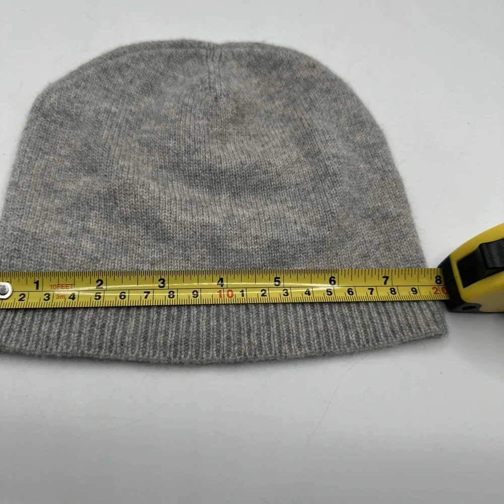 Barney's New‎ York Sz 2/4 Devil Cashmere Beanie